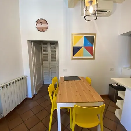 아파트 Trastevere Rome's Heart Charming 888 *